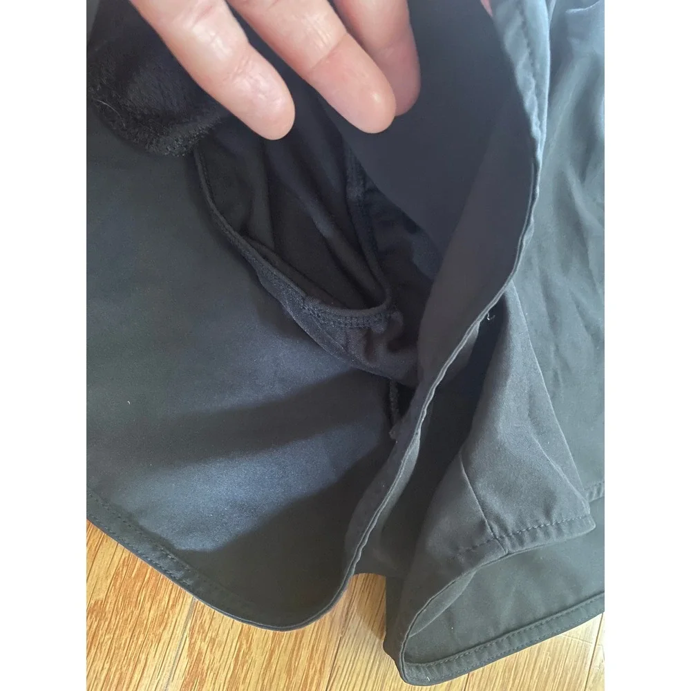Old Navy Active Womens Black Quick Dry Running Shorts Size M Zipper Pocket Liner